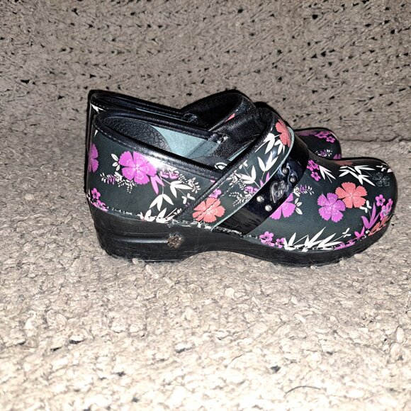 KOI BY SANITA-Black Floral Pattern Clogs-Nurse/Work-Patent Leather-Sz 35/5-NM - Picture 5 of 8